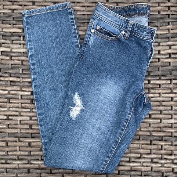 Michael KORS Distressed Jeans - Picture 4 of 15